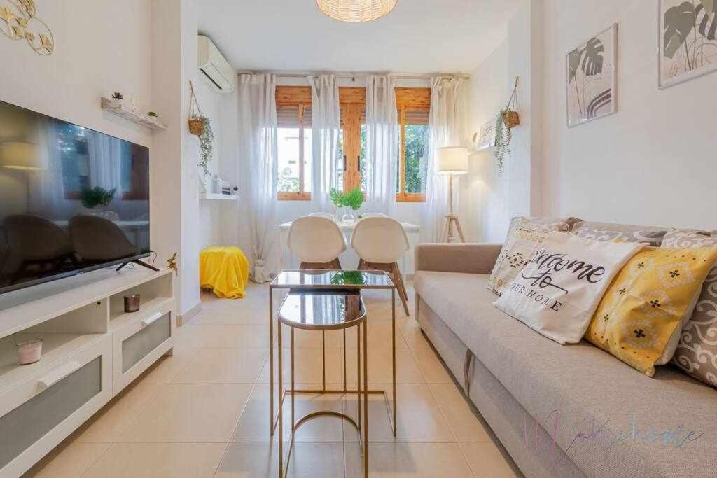 4 Apartamento En Estadio Sevilla 8 Plazas 3 Hab Y Metro *
